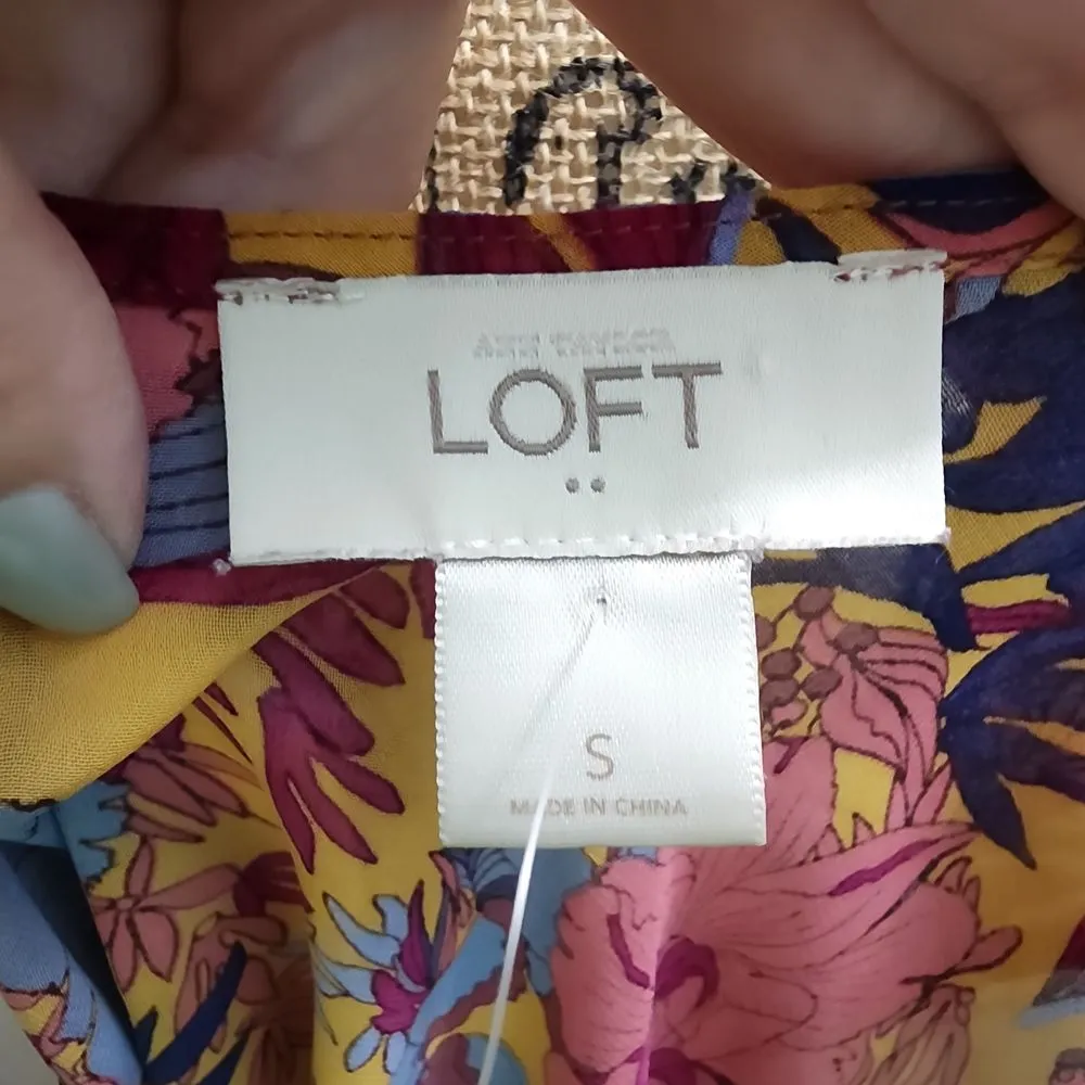 LOFT Vibrant Floral‎ Pleated Tank Top Sleeveless Blouse Summer Boho Chic - Image 3