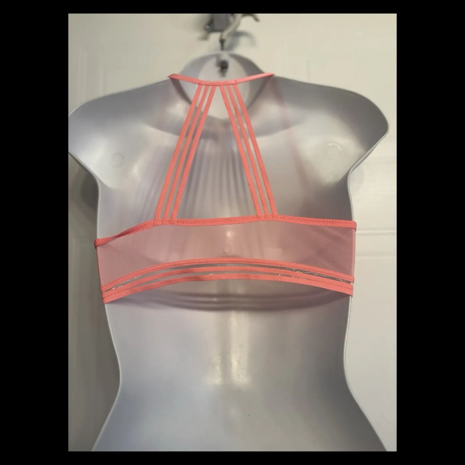 Victoria's Secret Bombshell Plunge Super Push-up Bra 34C Lace Front Closure NEW - Image 3