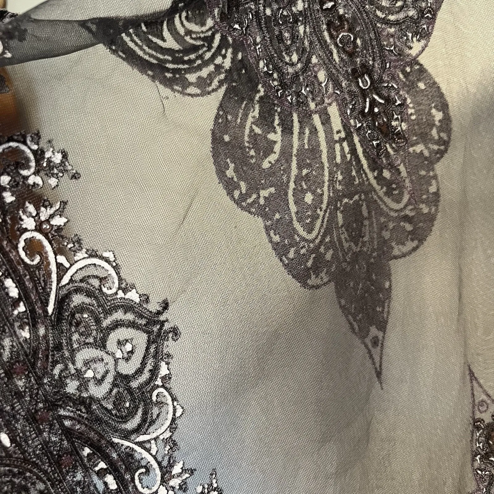 Lightweight Gray Paisley Mandala Burnout Wrap Shawl - Image 9