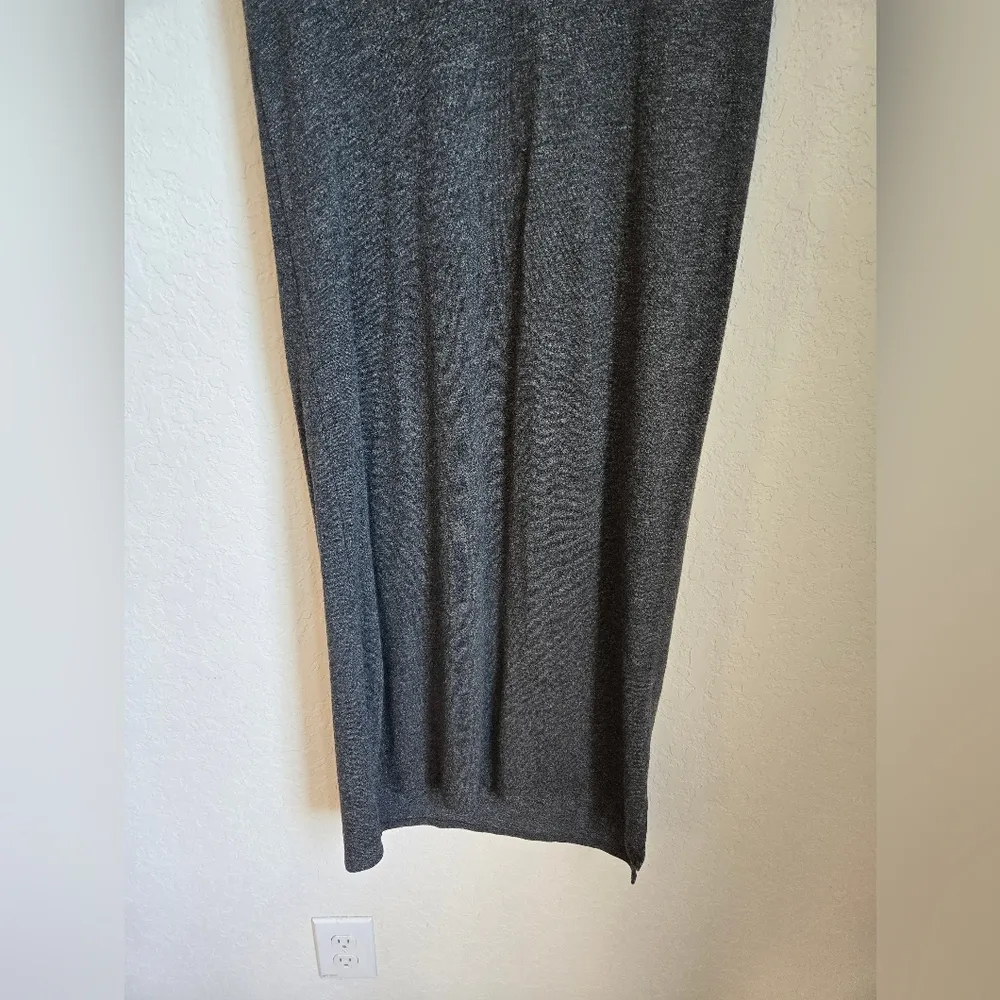 MADEWELL Gray Horizon V-Neck Short Sleeve Soft size small - Image 7