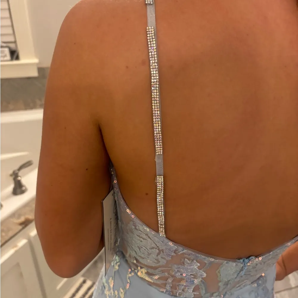 House of Wu Tiffany Designs prom pageant formal party dress sky blue  size 4 NWT - Image 7