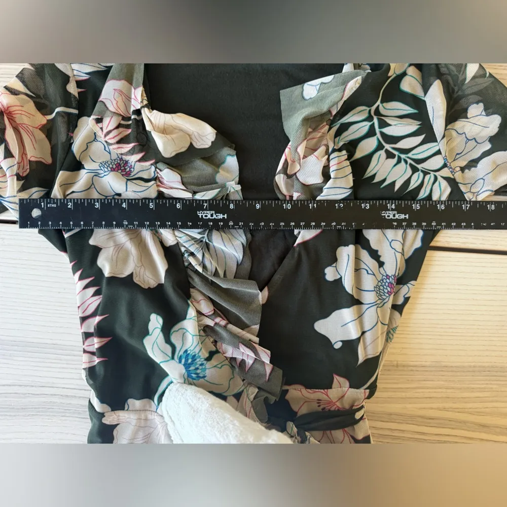 Sanctuary Foxy Lady Floral Wrap green pink Dress women chic size S - Image 8