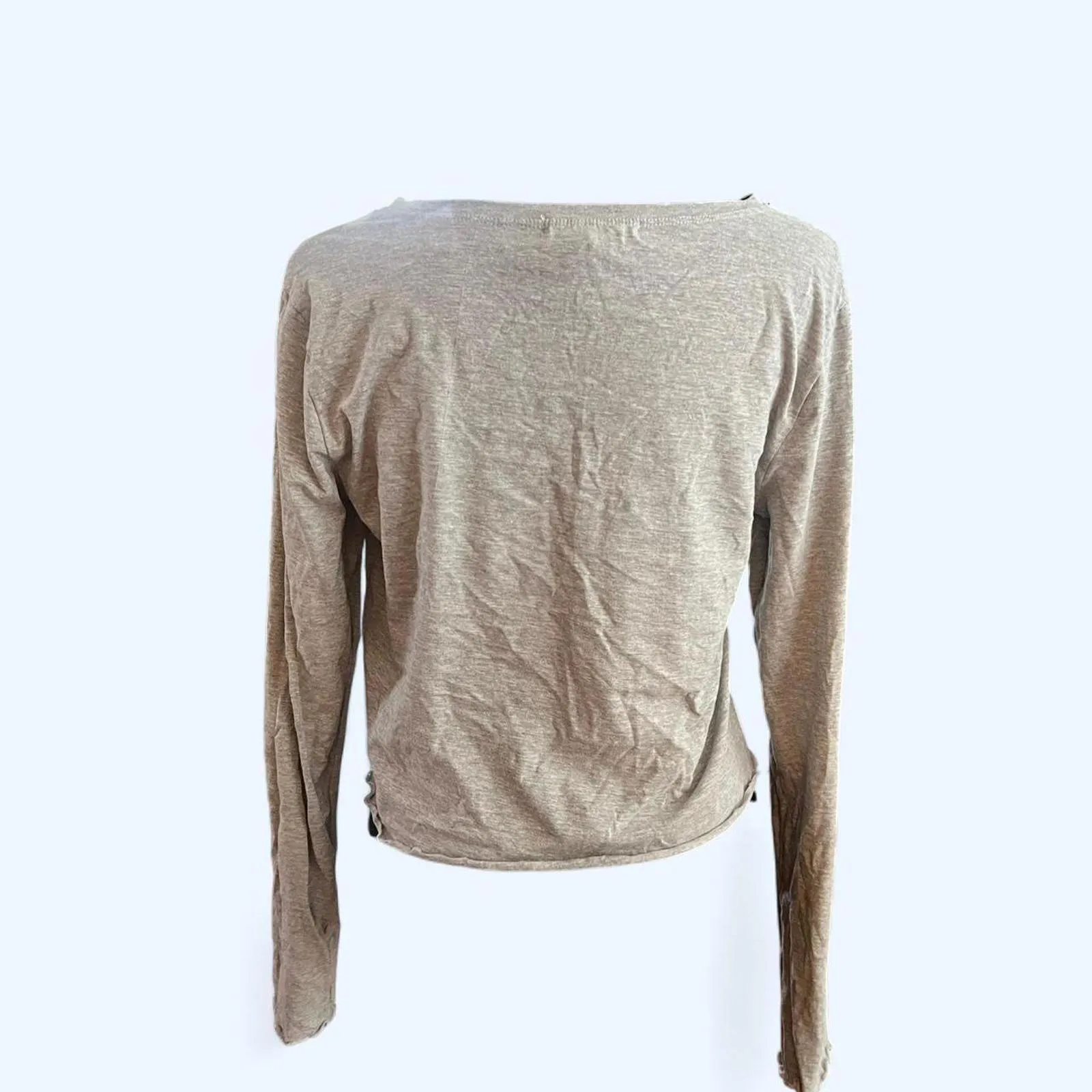 Eye Candy Vintage Y2K long sleeve top with a relaxed fit Size XL - Image 3