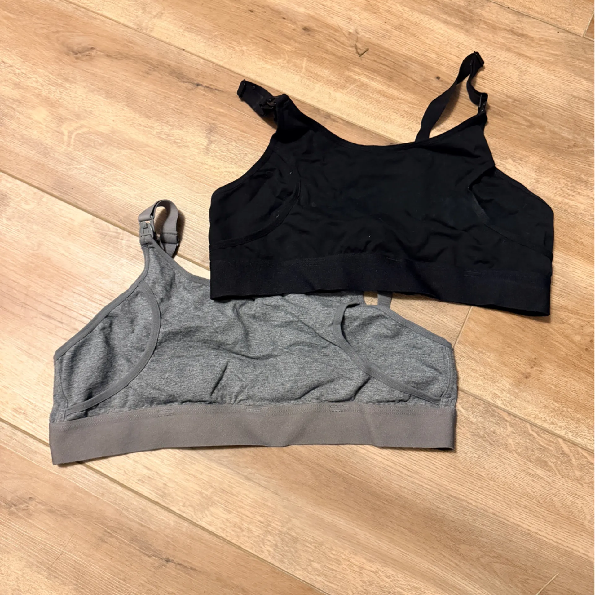 Pumping Bra Black and Gray Women's Bra x2 size medium breastfeeding top - Image 2