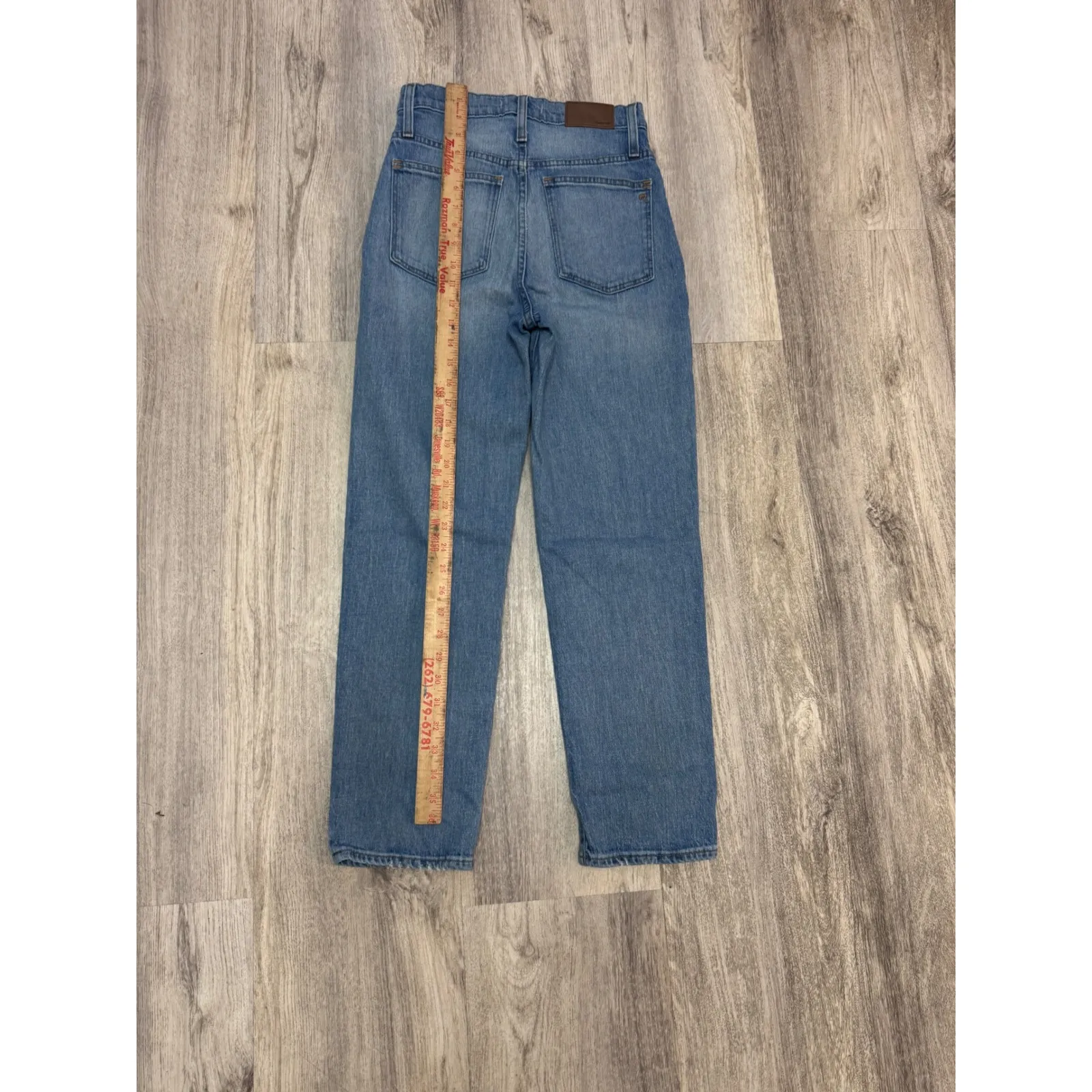 Madewell Classic Straight Leg Jeans Women's Size 25  in Nearwood Wash‎ - Image 6