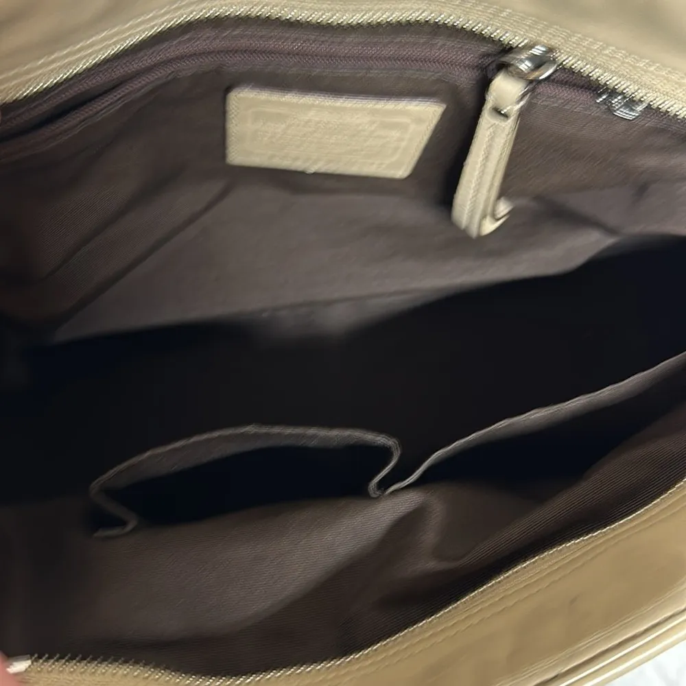 Hampton F13087 Tan Pebbled Leather Satchel Handbag Purse Bag Braided Tasse - Image 10