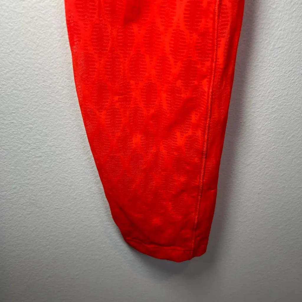 Savage X Fenty Women's Run 2 You High Waist Mesh Leggings Fire Engine Red Medium - Image 13