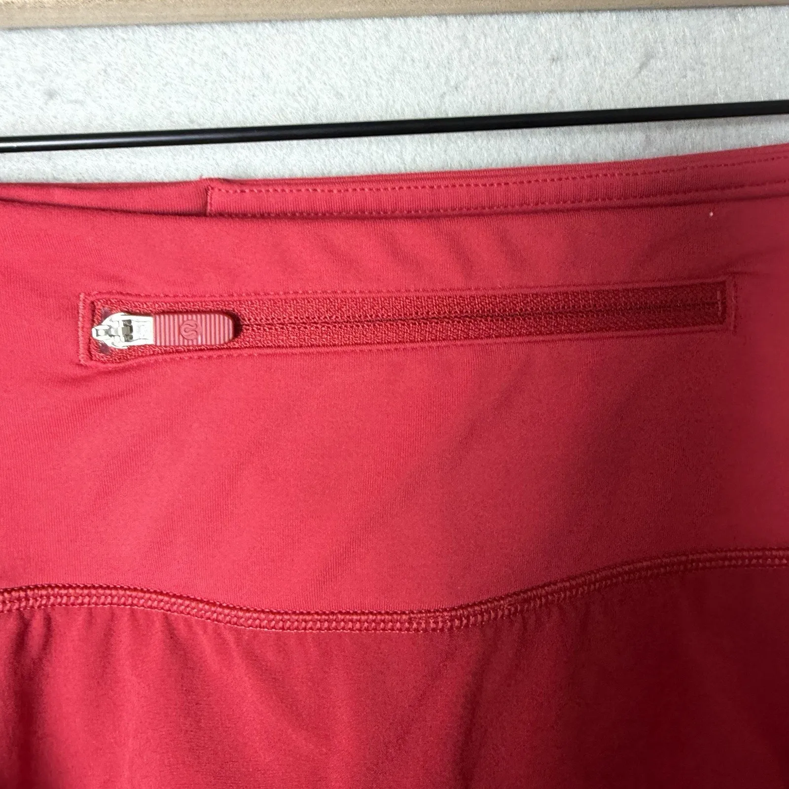 Lululemon Dark Red Speed Up Mid-Rise Shorts Lined Size 14 - Image 5