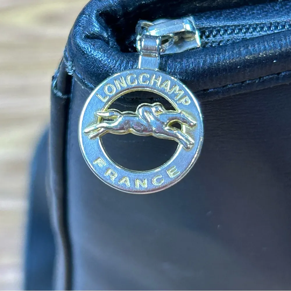 Vintage Longchamp Black Roseau Bucket Shoulder Bag with Toggle - Image 13