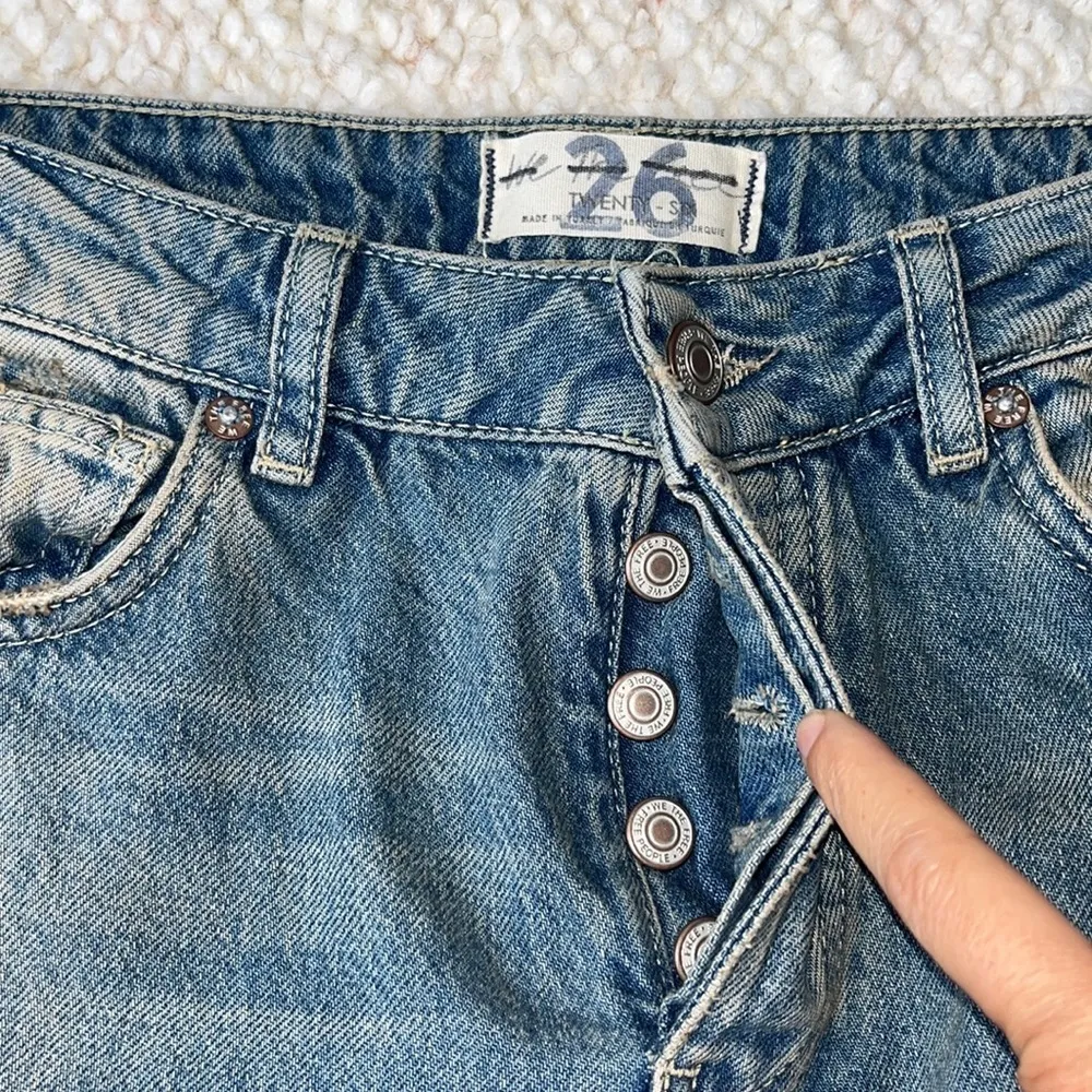 Free People Desert Rose Jeans High Rise Straight Leg Embroidered Floral Patch 26 - Image 10