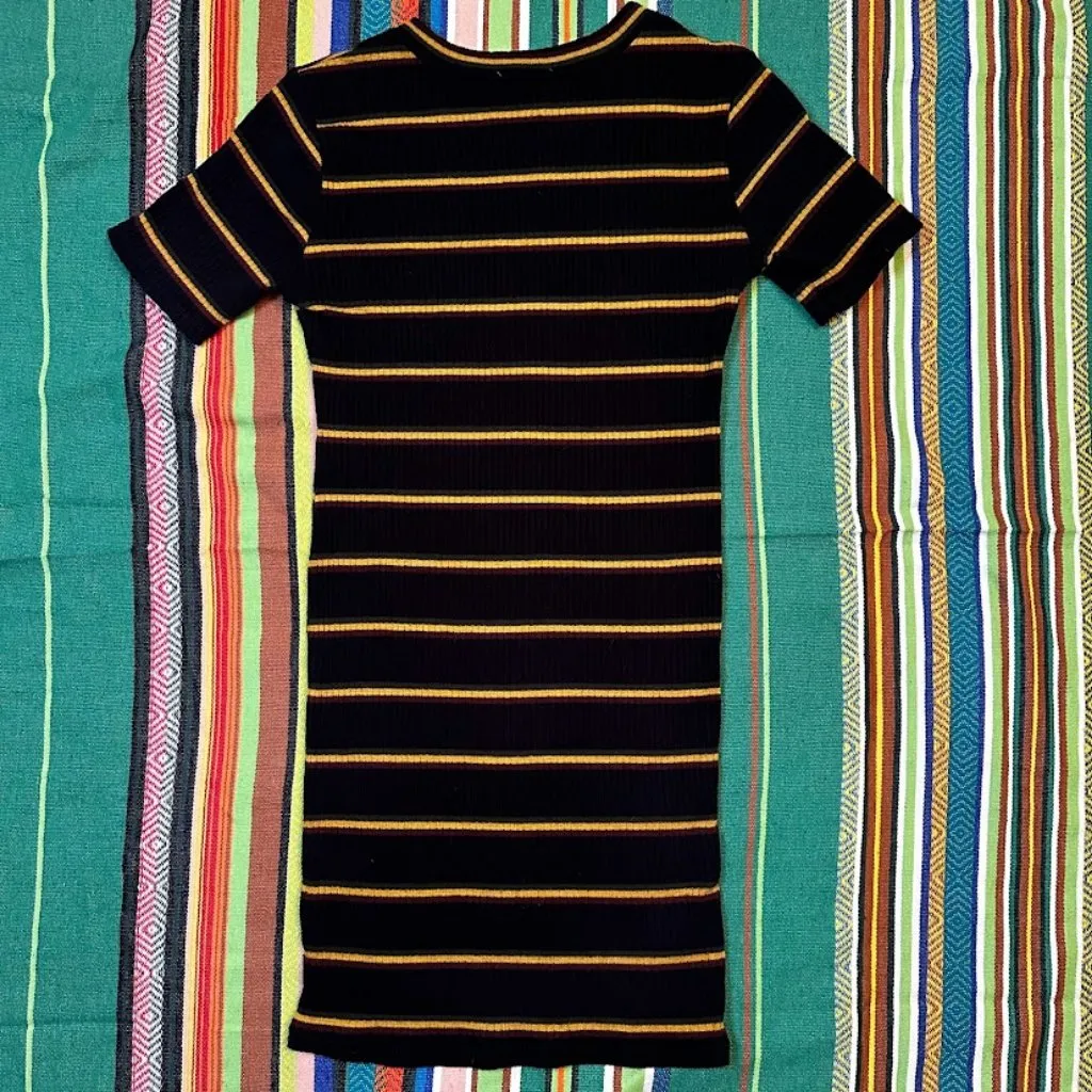 Zara ribbed striped t shirt mini dress in black red green and yellow size small - Image 9