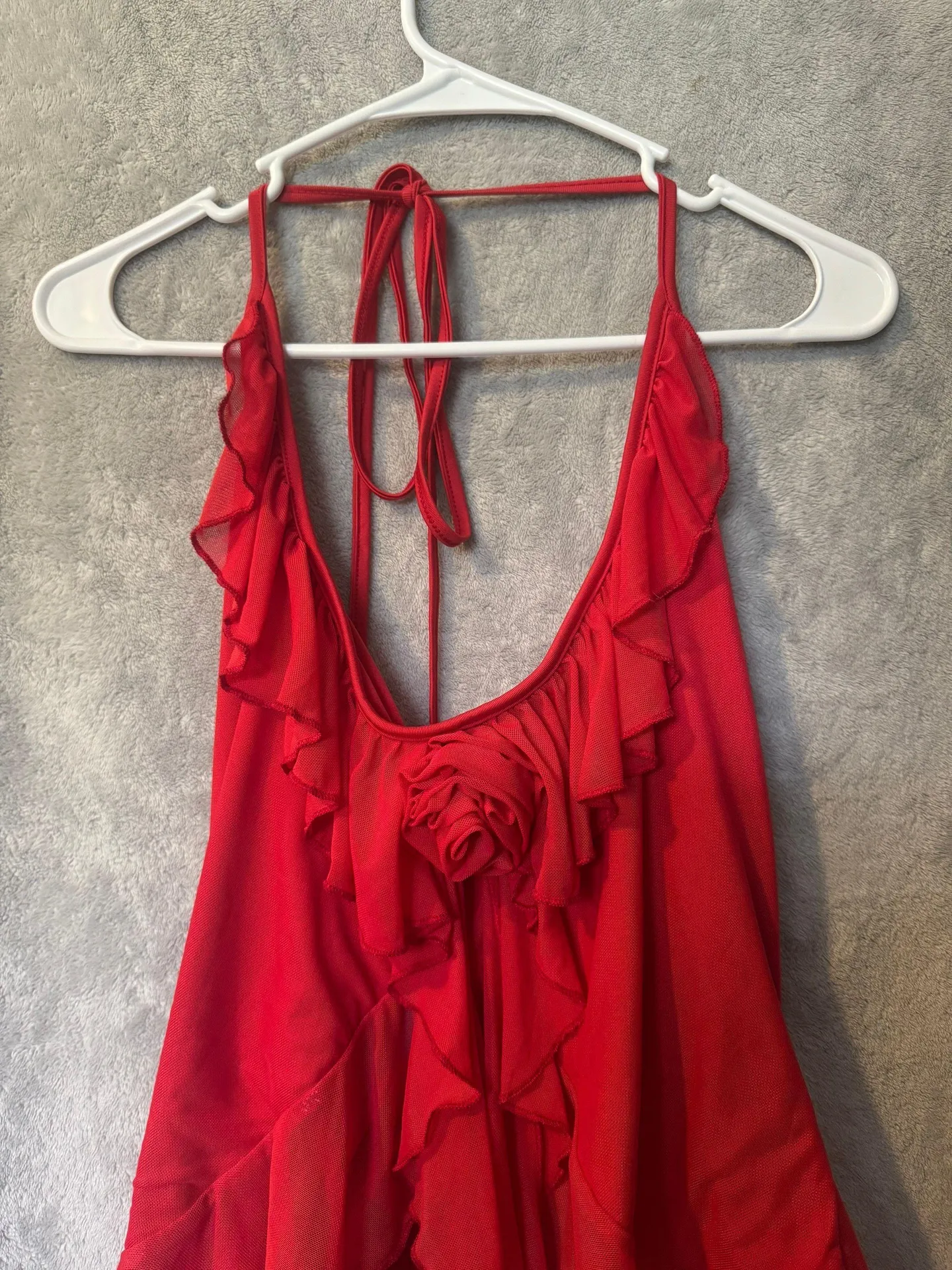 Red Flowy Rose Halter Top Size XL - Image 3