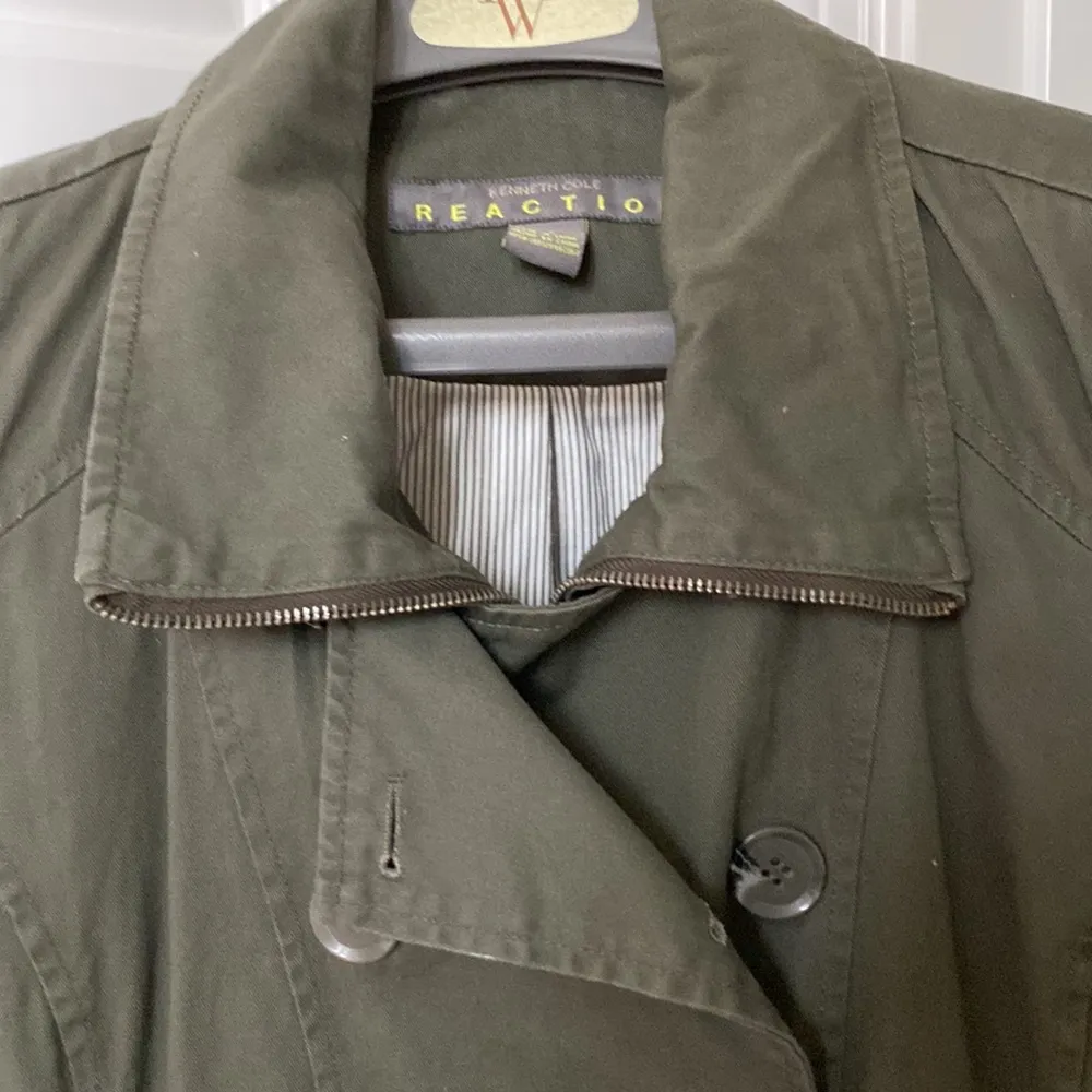 Kenneth Cole Reaction Olive Green Belted Jacket Large - Image 2