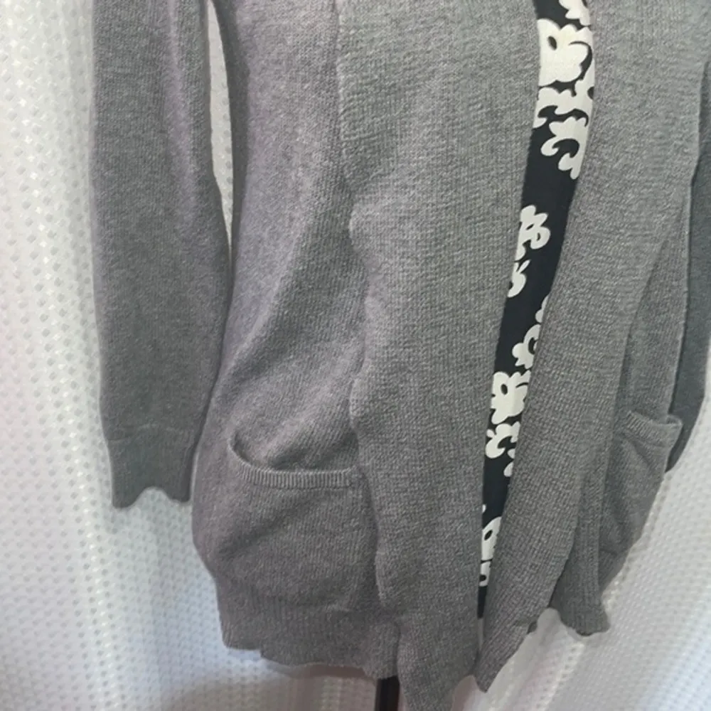 A.n.a. A New Approach Women Gray Cardigan S. - Image 10