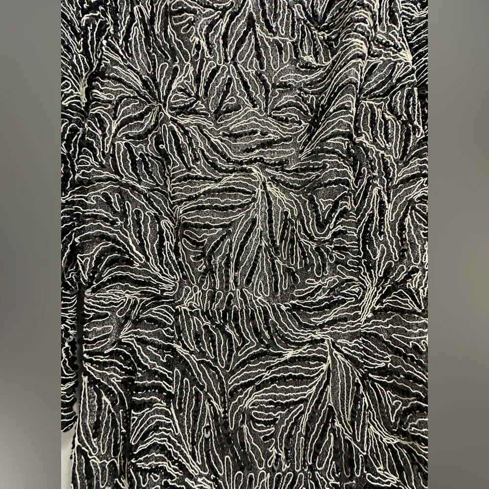 NWT Alice + Olivia Jae Embellished Open-Back Gown 8 - Image 6