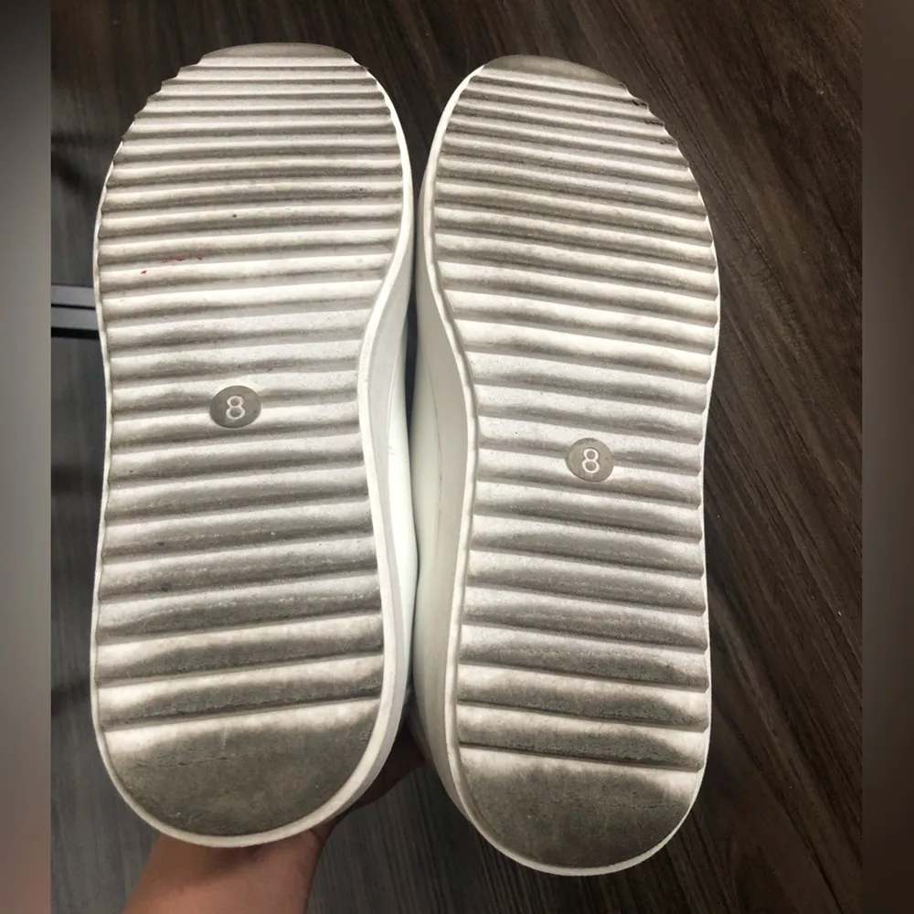 White Platform Sneaker - Image 6