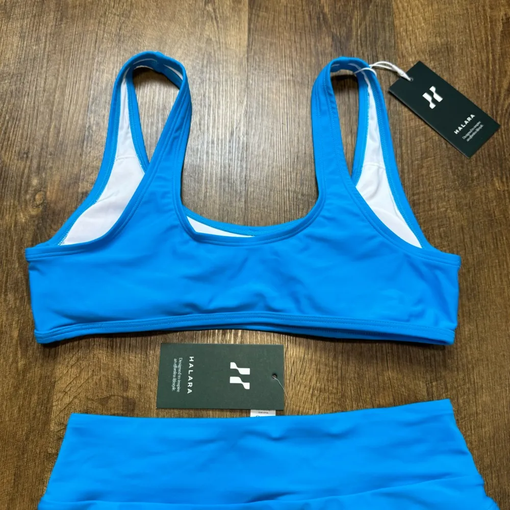 NWT Halara Matching Bikini Swimsuit Sz Small Sky Blue Crossover Waist Scoop Neck - Image 13