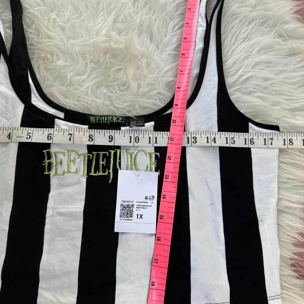 Forever 21 Beetlejuice Black and White Crop Top - Image 3