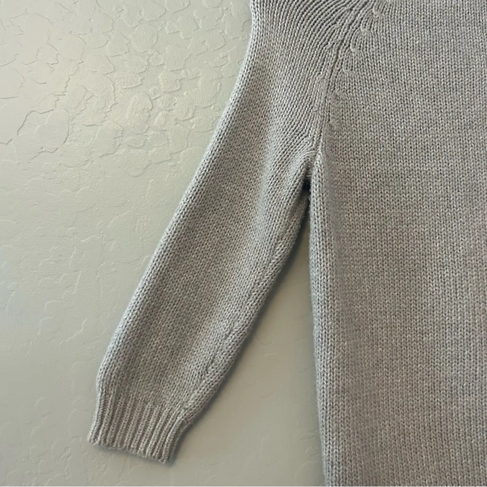 Old Navy womens gray fair isle crewneck knit sweater with sequins size small - Image 2