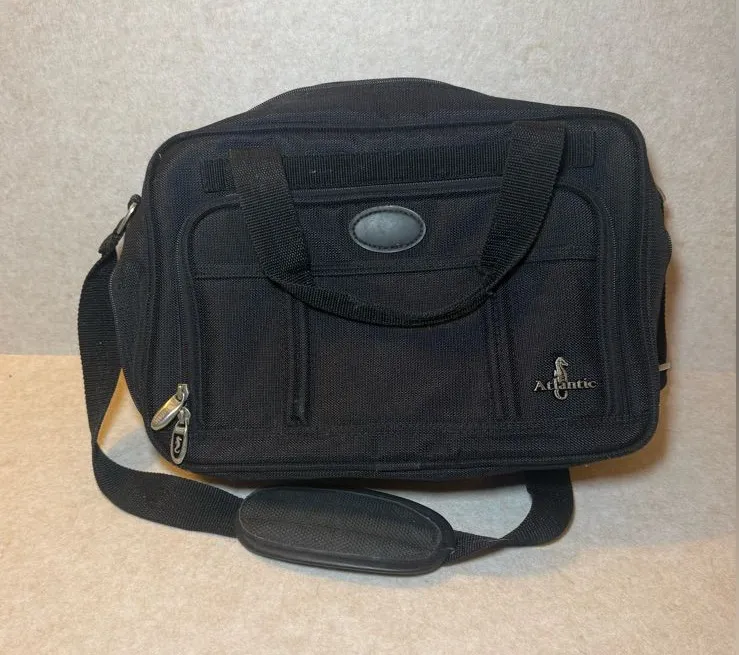 Atlantic Black Travel Shoulder Computer Laptop Electronic Bag 3 Zipper Pockets - Image 1