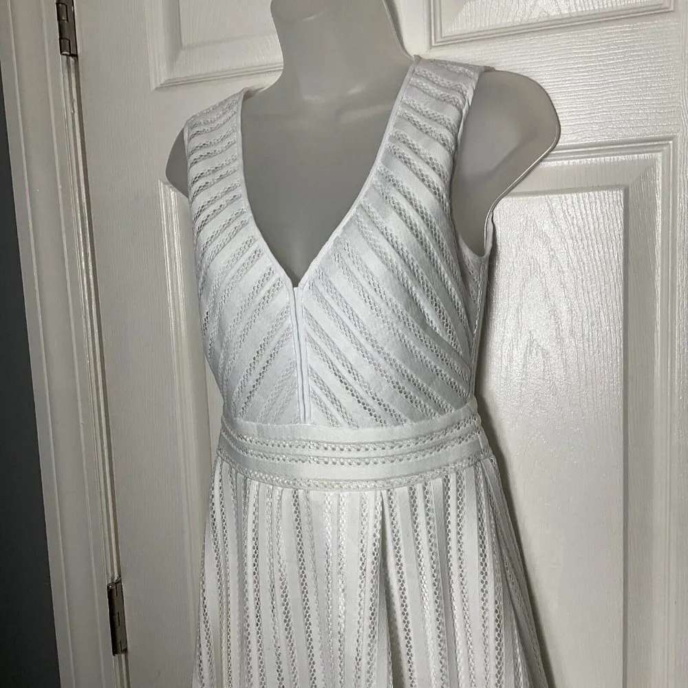 J. Crew White Striped Eyelet Fit & Flare Dress - V Neck Sleeveless Lined Size 0 - Image 4