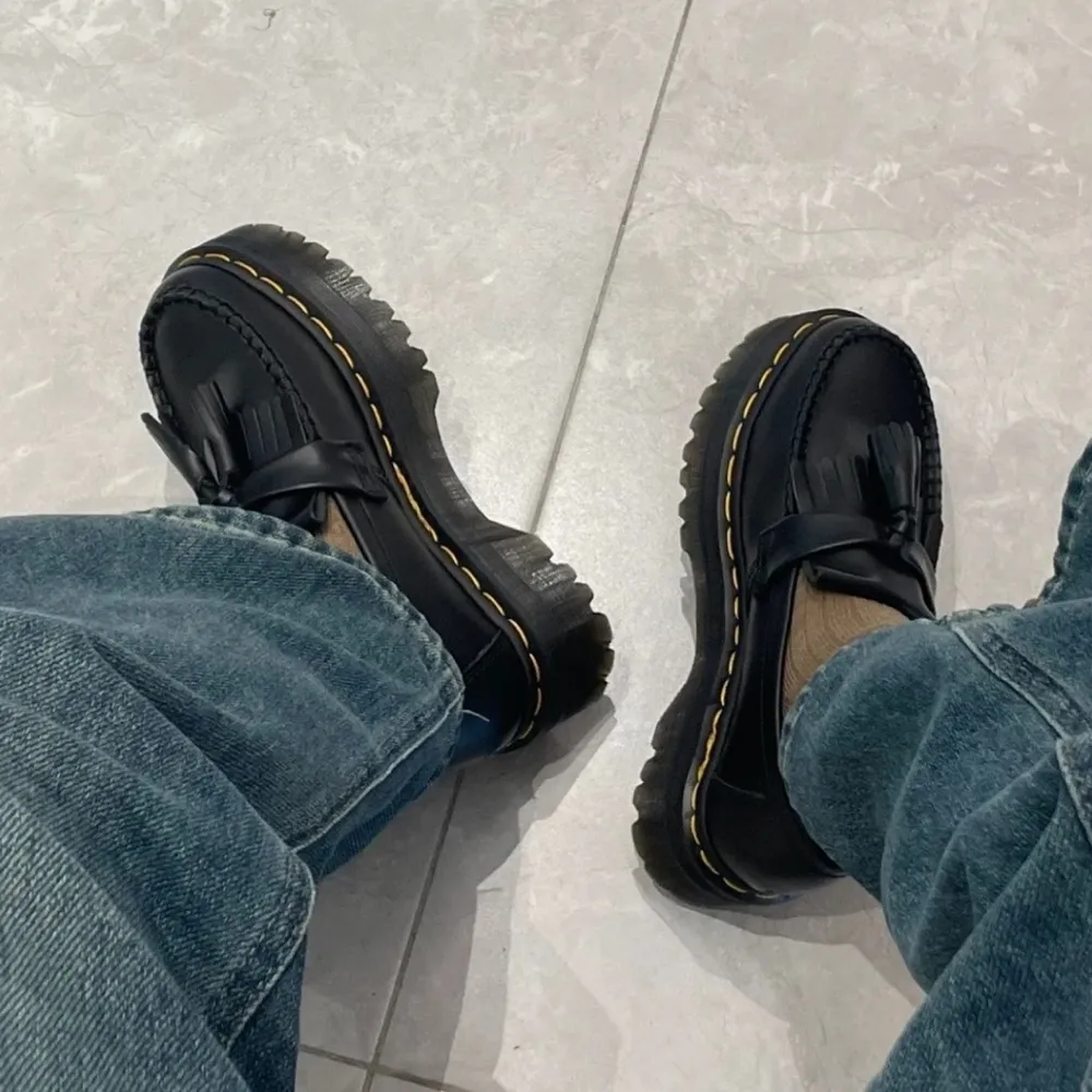 NWT Dr. Martens Adrian Quad Platform Loafers Size 10 Black Leather - Image 2