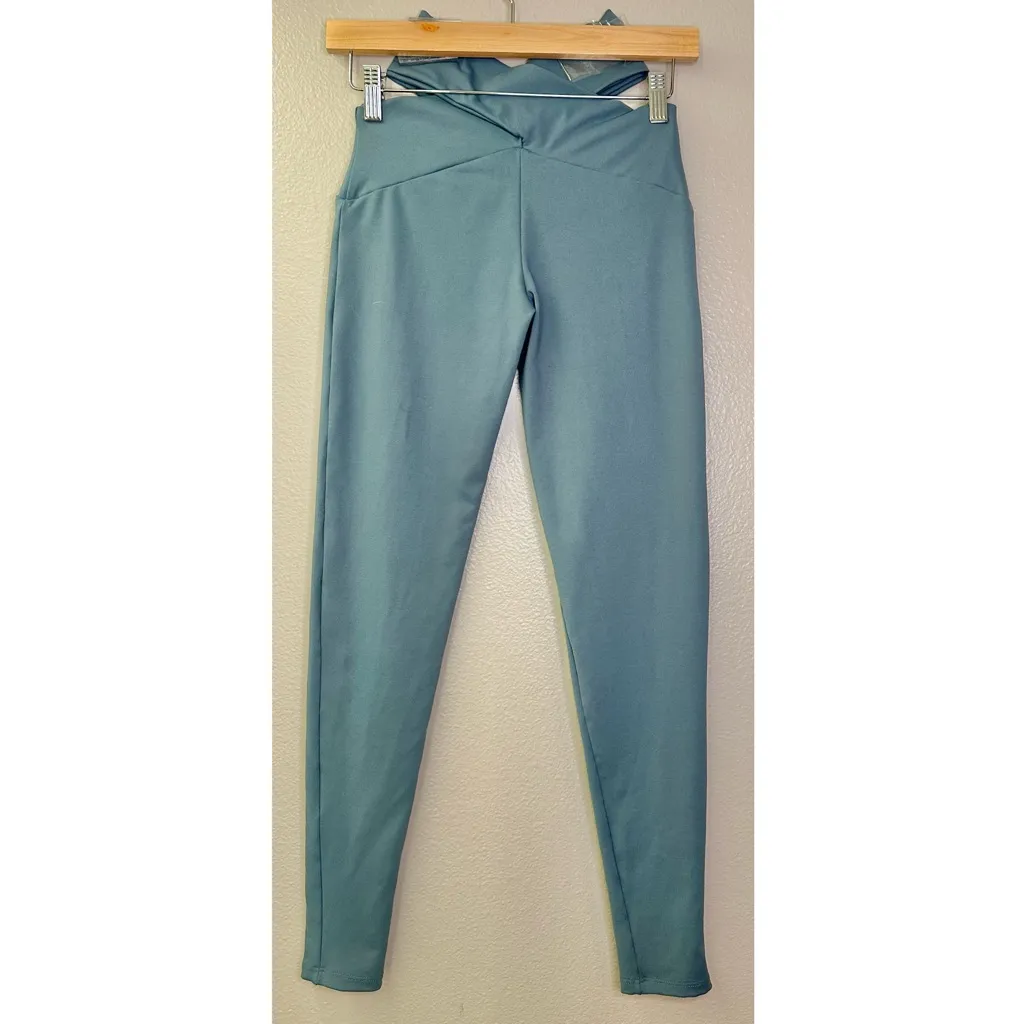 Live The Process Orion Crisscross Leggings Green - Image 6