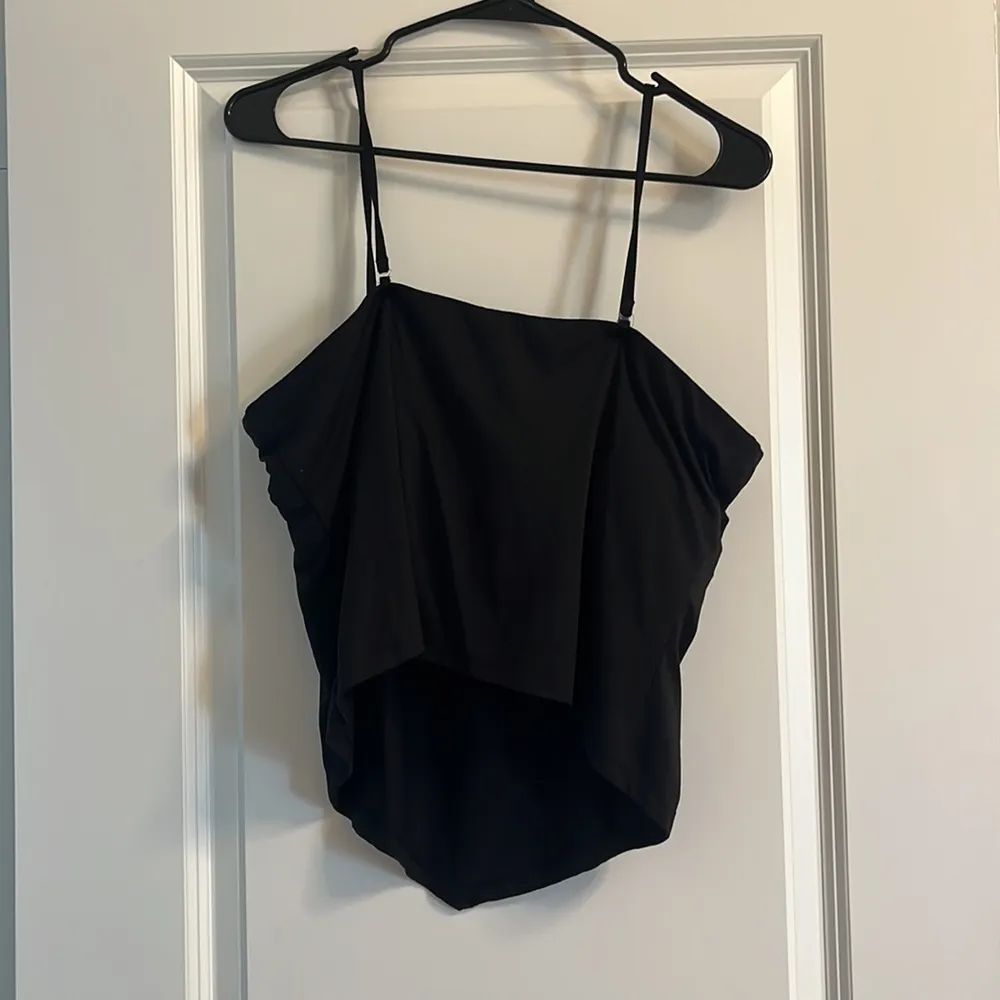 Black adjustable top, bandeau top or can add straps Size XXL - Image 4
