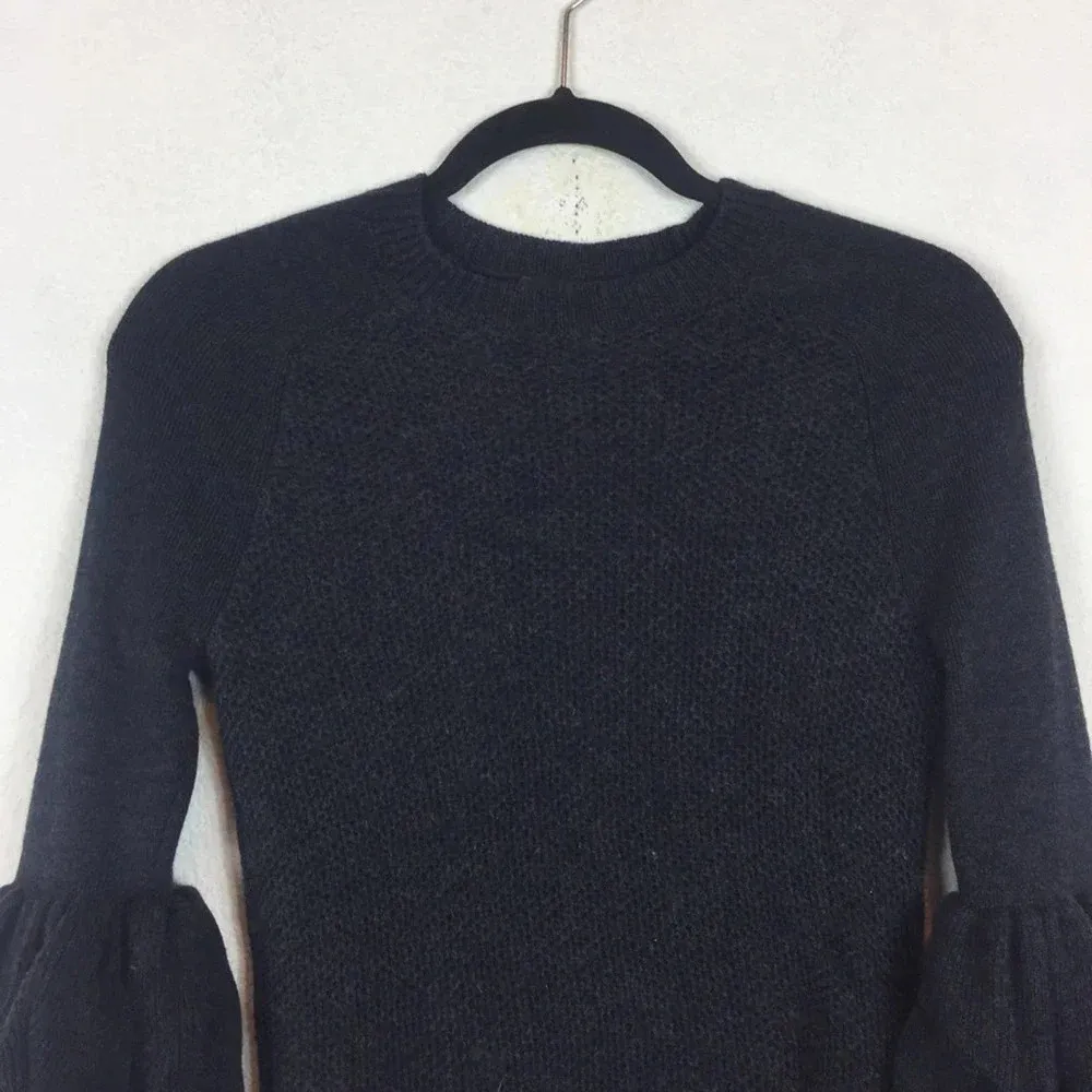 Club Monaco Ellodie Grey Wool Ruffle Puff Sleeve Knit Sweater XS - Image 4