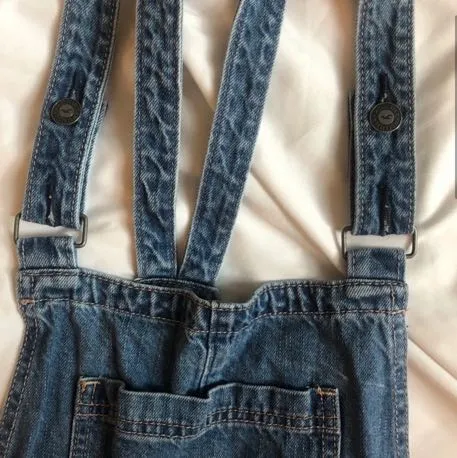 Hollister DENIM OVERALL SHORTS - Image 3
