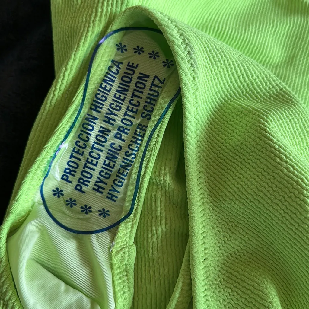 NWT Zara Lime Green Textured Swimsuit Plunge Neckline Shoulder Pads - Image 7