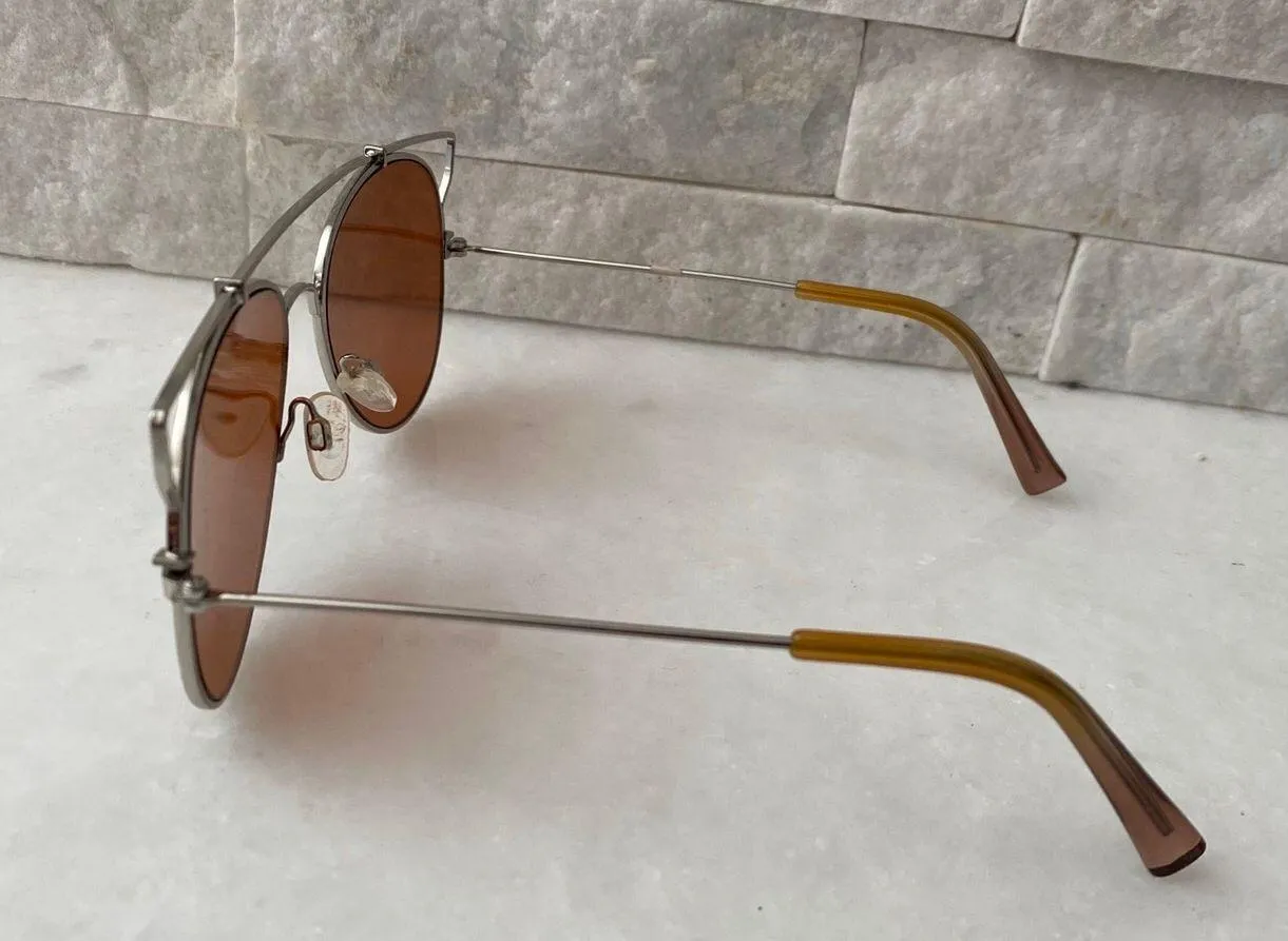 Silver framed Sunglasses for women Very trendy and cute. Great for vacation - Image 2