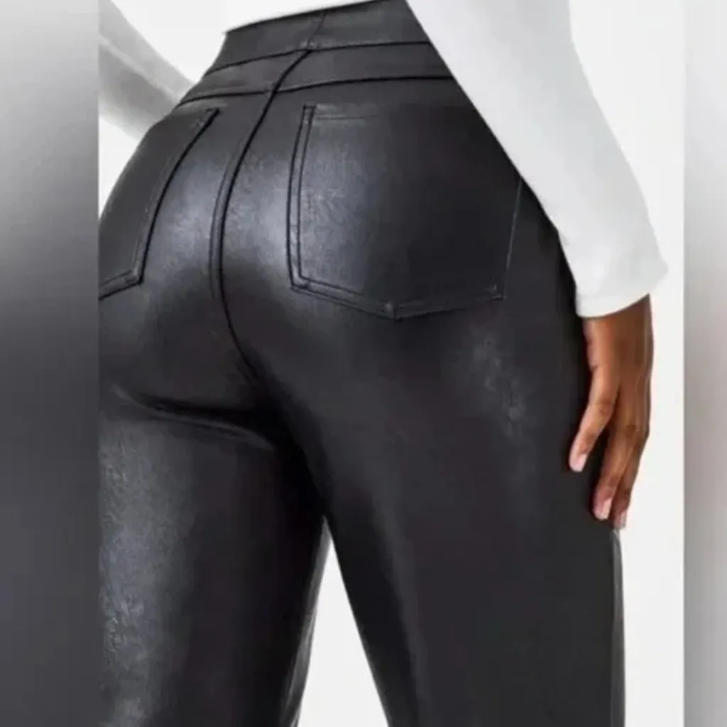 SPANX Black Faux Leather Luxe Black Slim Straight Leg Pant 20528R Size Medium - Image 2