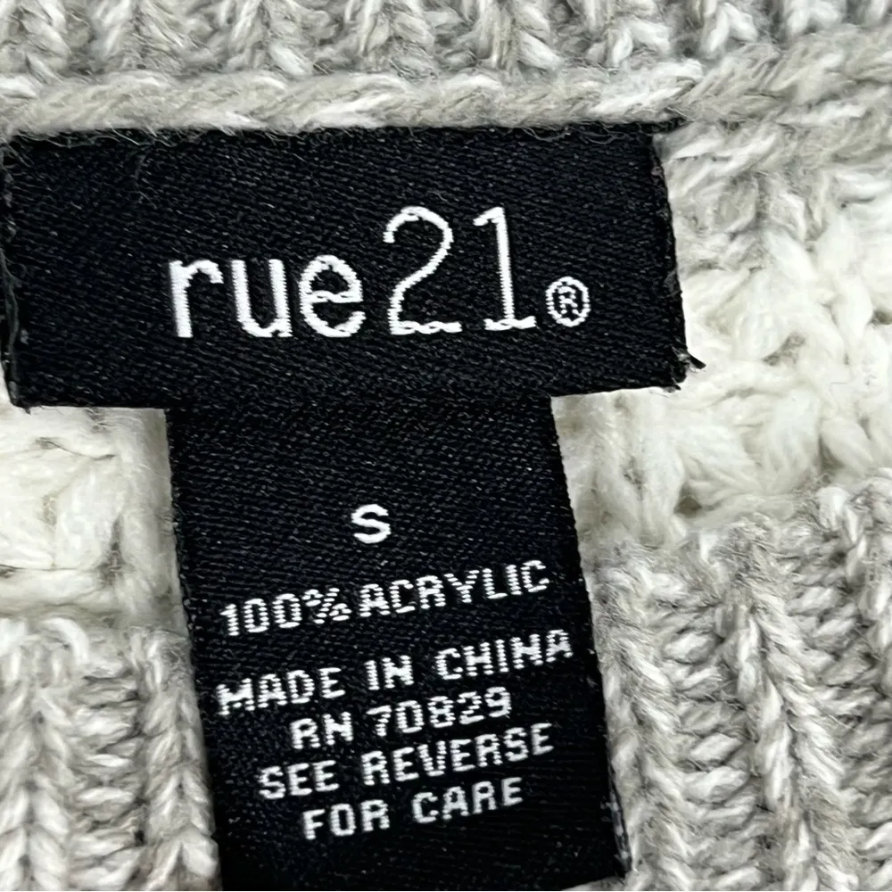 Rue 21 set of 2 Beige/White Striped V Neck Sweater small grey white crew neck - Image 6