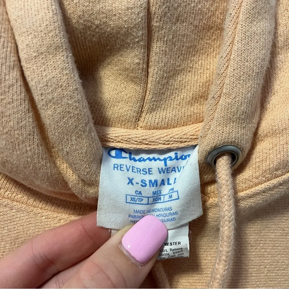 Champion Reverse Weave Peach Colored Sweatshirt - Image 6