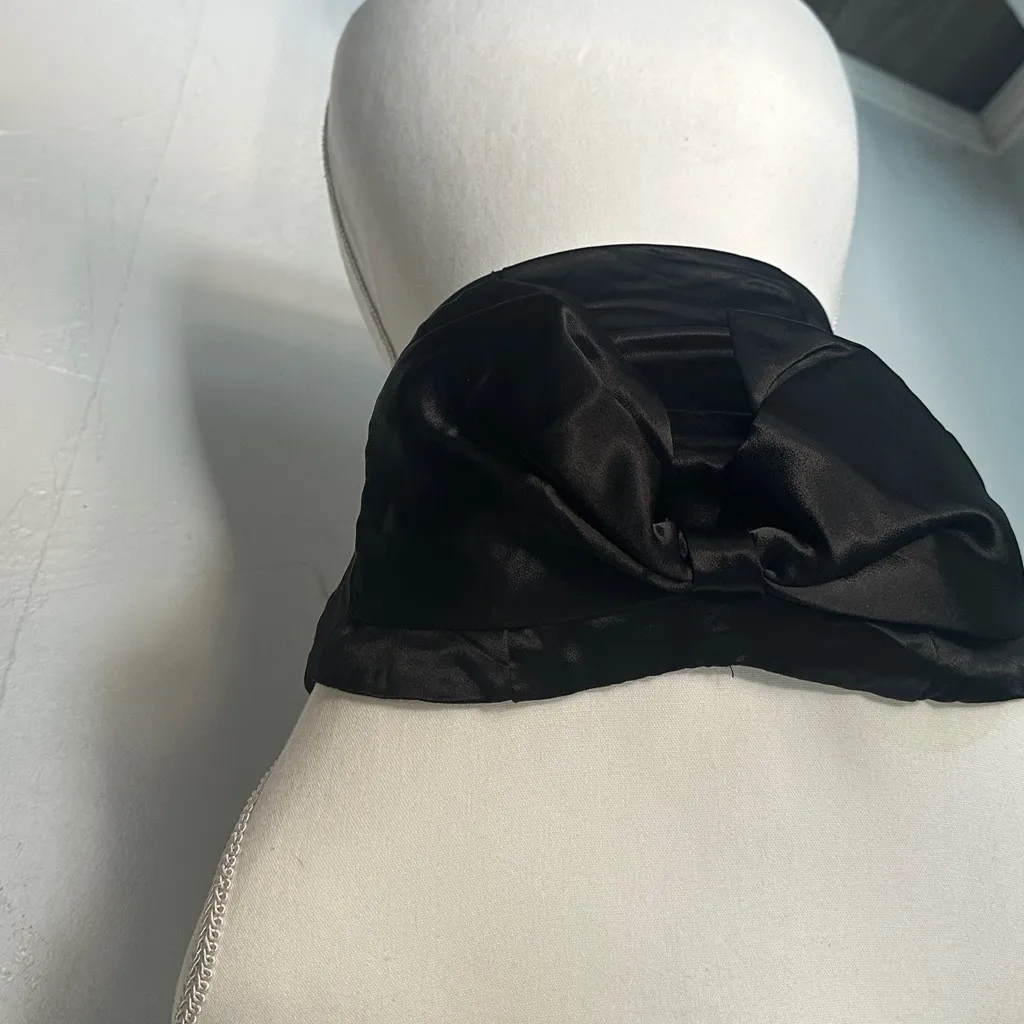 Nasty Gal Black Satin Crop Top - Image 7