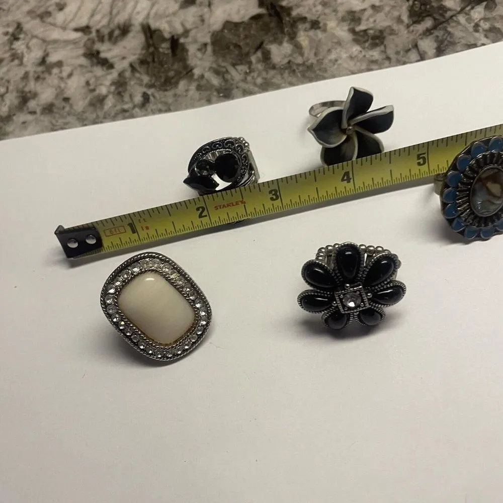 Adjustable Or Stretchy Statement Rings Lot Of 5 Some Have Rhinestone A Flower - Image 10