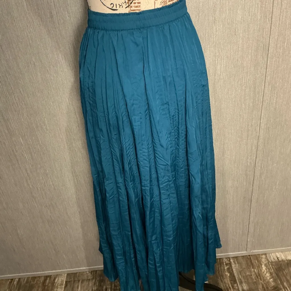 Soft Surroundings  Teal Maxi Skirt Size PM - Image 5