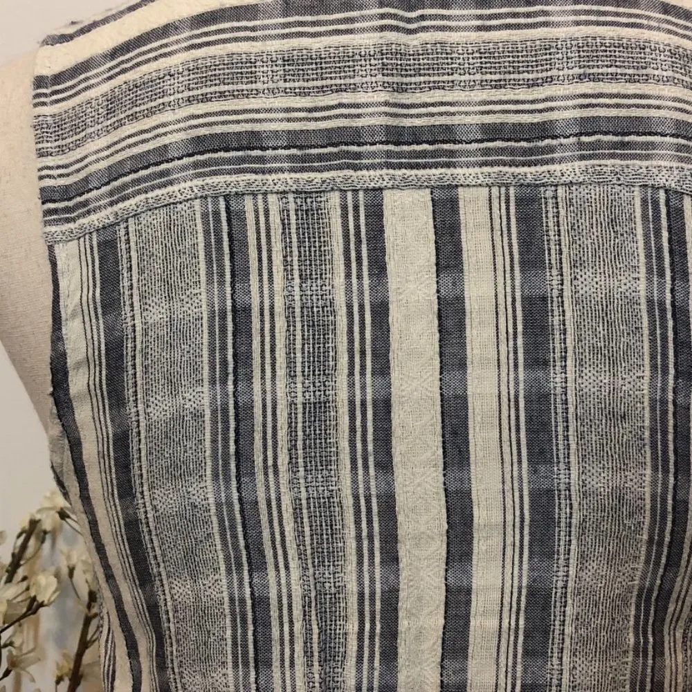 Sienna Sky Sleeveless Tunic Top / Shirt Dress Size Medium Blue and White Striped - Image 7