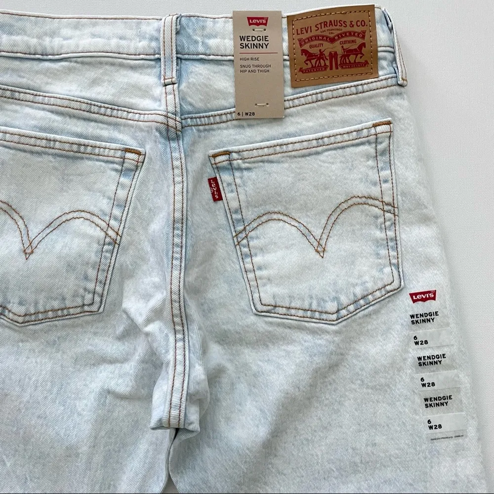 Levi’s Women’s WEDGIE SKINNY Jeans Size 6 (28 Waist) - Image 7