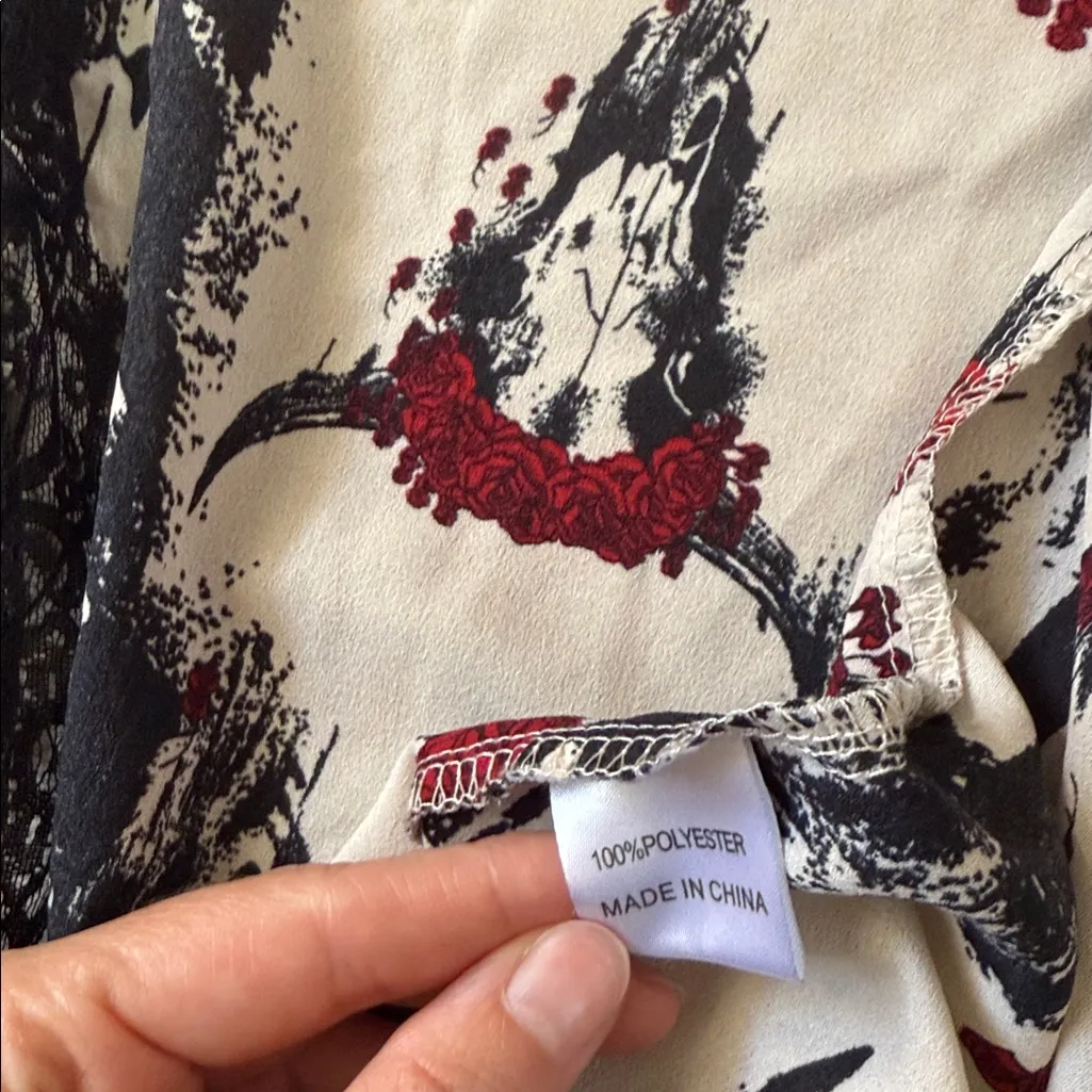 LF  Goth Lace Shawl Size 8/M - Image 3