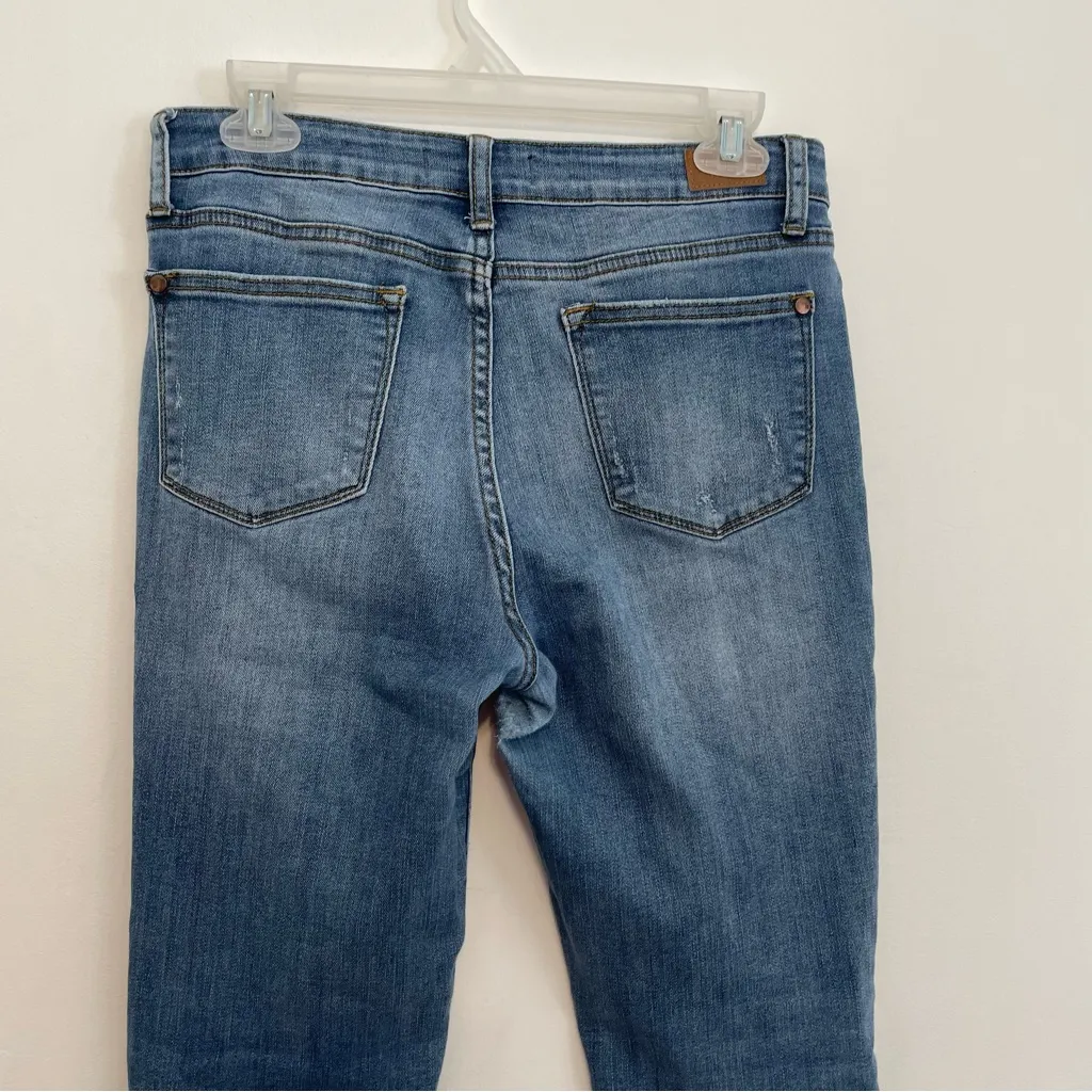 JUDY BLUE Adelene Mid Rise Girlfriend Cuffed Distressed Jean Medium Relaxed Fit - Image 13