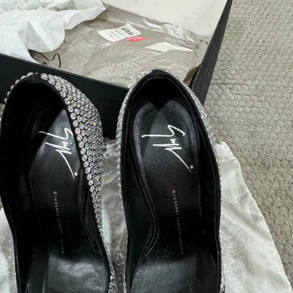 Giuseppe sparkly shoes, size 37 - Image 4