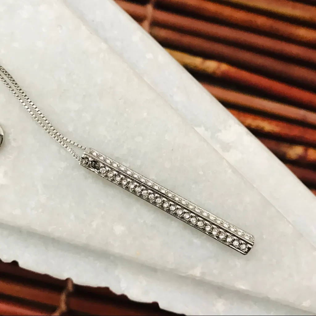 Chico’s Necklace with Rhinestone Spindle Pendant - Image 3