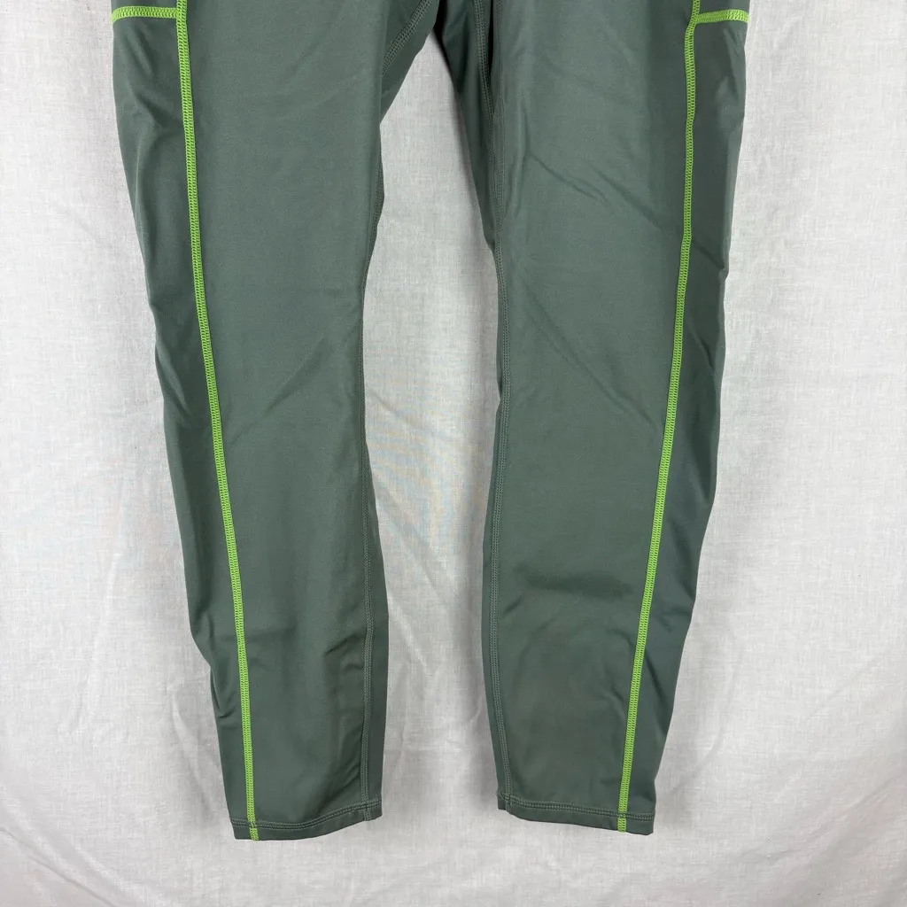 Fabletics Trinity Motion 365 High-Waisted Utility Legging - Image 3