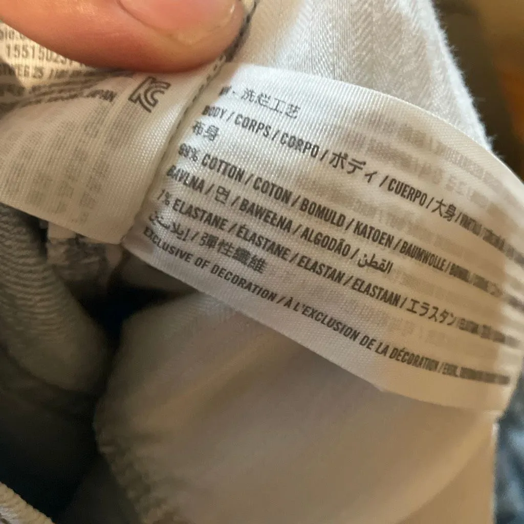 Abercrombie & Fitch The 90’s Straight ultra High Rise light wash 29/8L #760 - Image 9