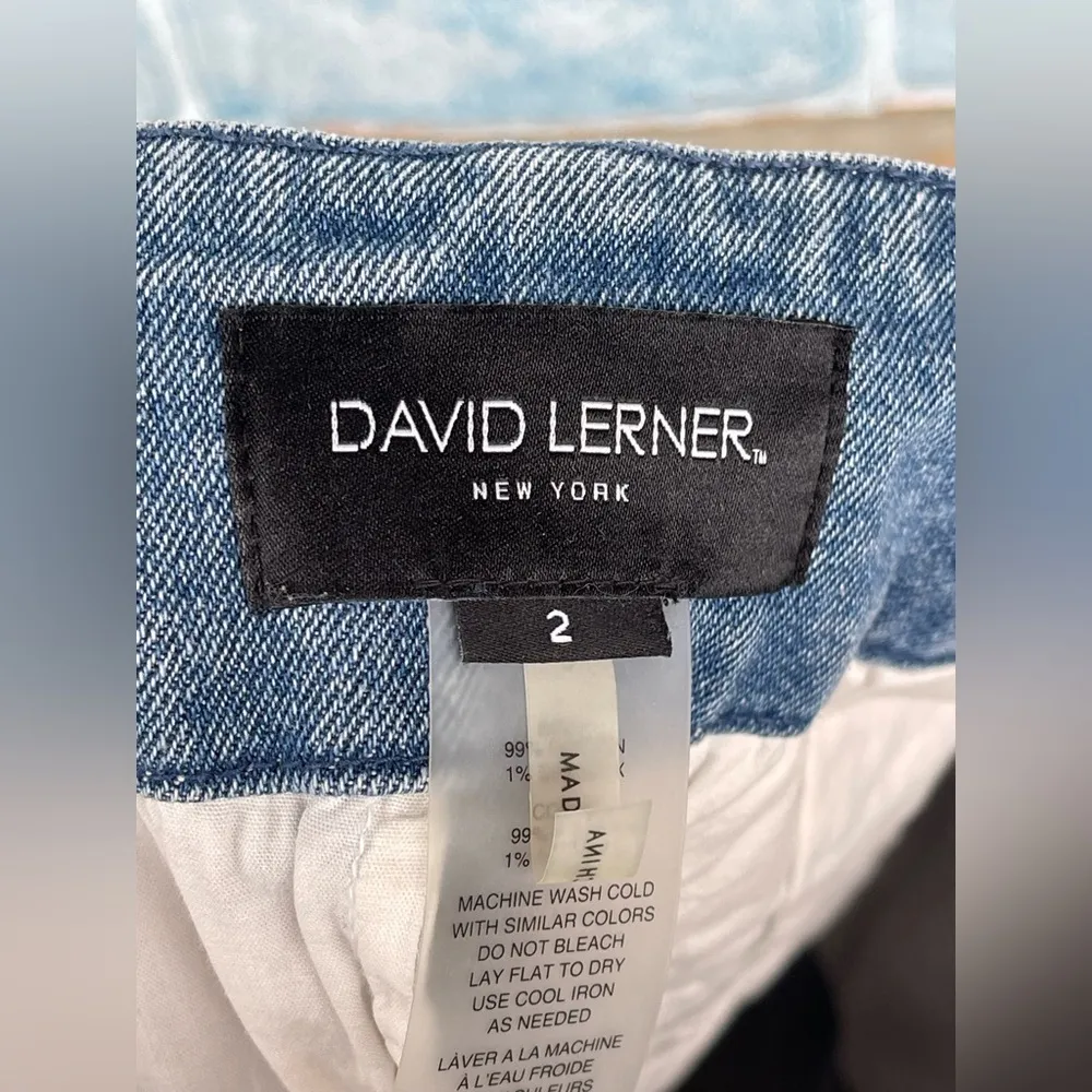 David Lerner Lexi Pleated Belted
Denim Shorts size 2 - Image 6