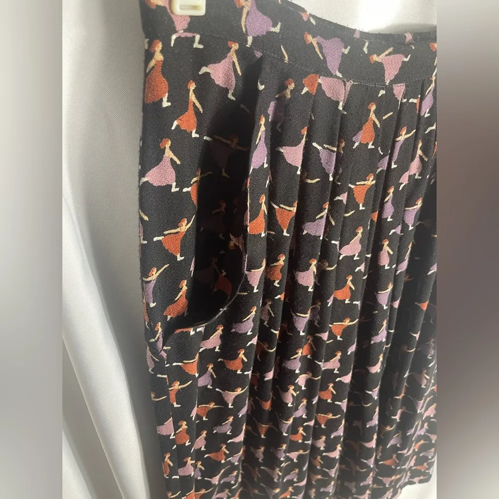 Vintage Joseph Magnin Pleated Midi Skirt Dancing Ladies Print Size M Rare Retro Black Size M - Image 2