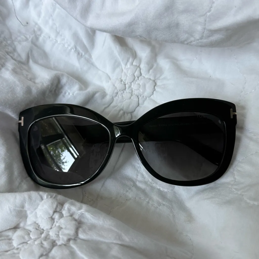 Tom Ford Black Wayfarer Sunglasses - Image 8