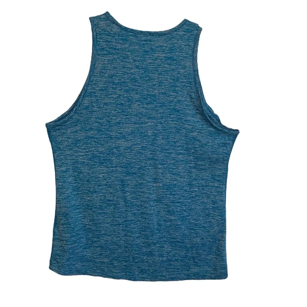 Nike  Athletic Active Wear Workout Tank Top size Small - Image 2